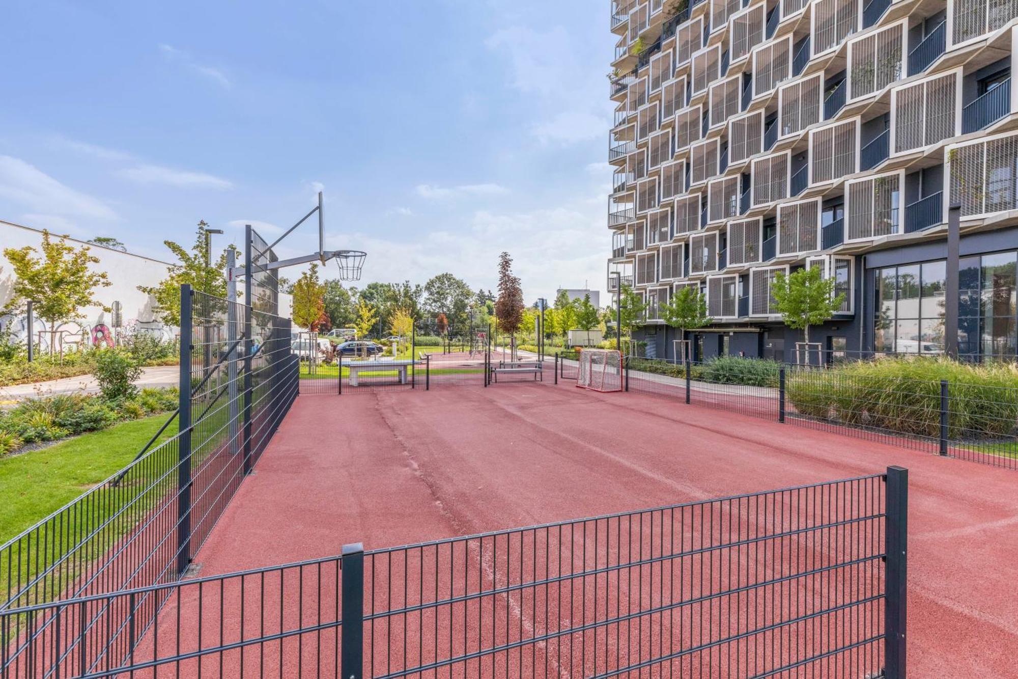 Lam Lavender - Free Parking Apartment Bratislava Exterior photo